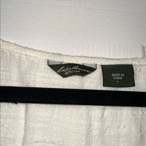 Eddie Bauer Cream Lace Button Tank Top size large - Picture 3 of 8